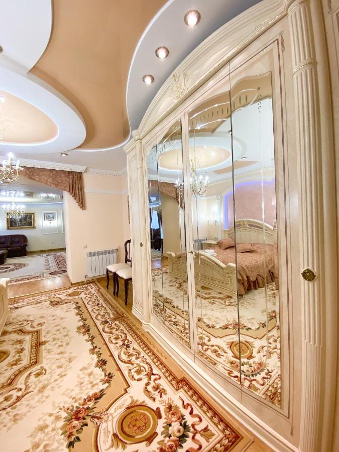 Петрос Family Hotel Yaremche Ngoại thất bức ảnh