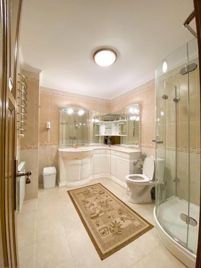 Петрос Family Hotel Yaremche Ngoại thất bức ảnh